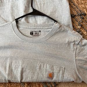 Woman’s Carhartt loose fit tee